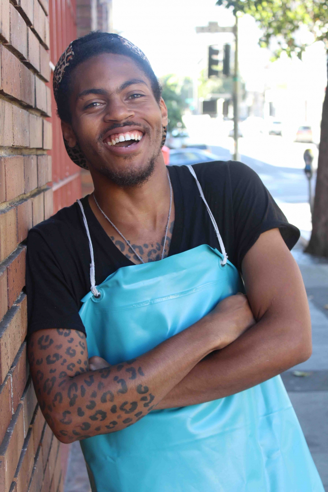 Julius is a key member of the Project Open Hand kitchen that helps prepare 2,500 meals for critically ill members of our community every day. Julius is a key member of the Project Open Hand kitchen that helps prepare 2,500 meals for critically ill members of our community every day.